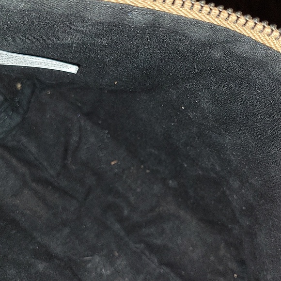 Kiehl’s 'PAPER BAG' Zippered Cosmetic Pouch - Picture 6 of 8